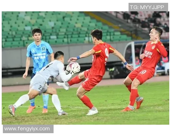 广州足球队在大师赛中的耐力表现分析与启示 广州足球队在大师赛中的耐力表现分析与启示